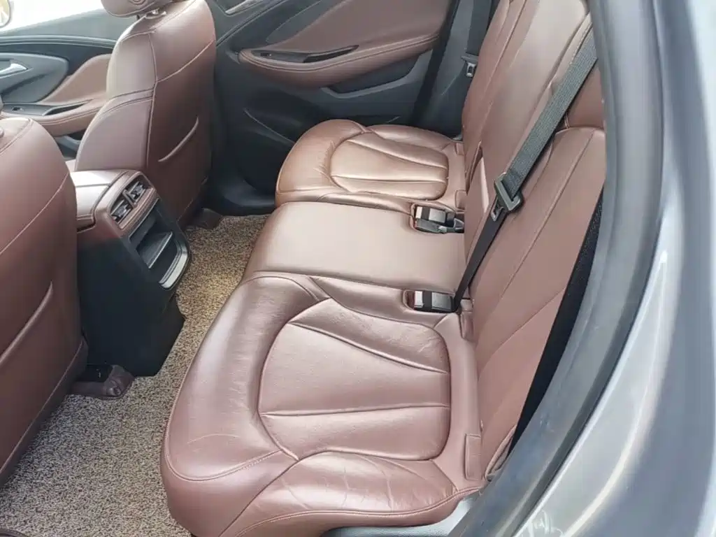 Buick Envision Plus — миниатюра 17