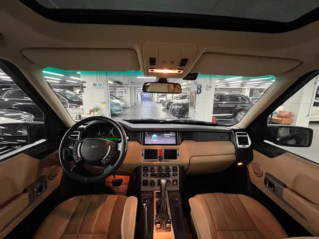 Land Rover Range Rover — миниатюра 10