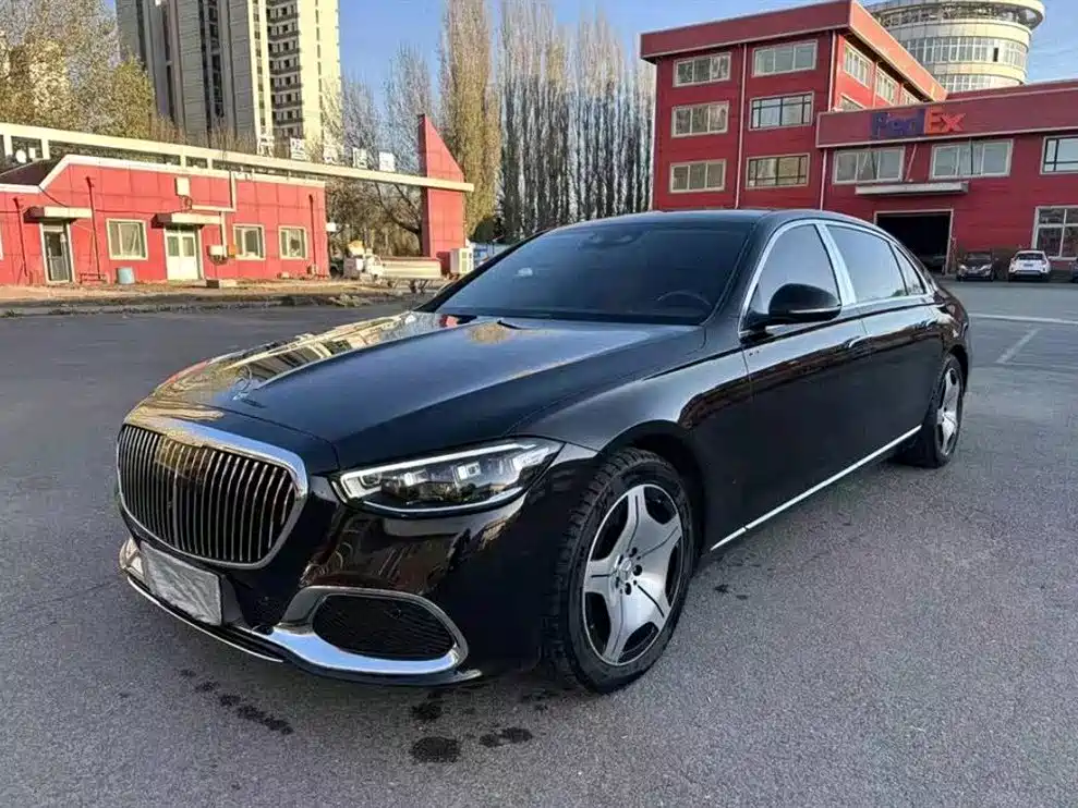 Mercedes-Benz S-Class 2023