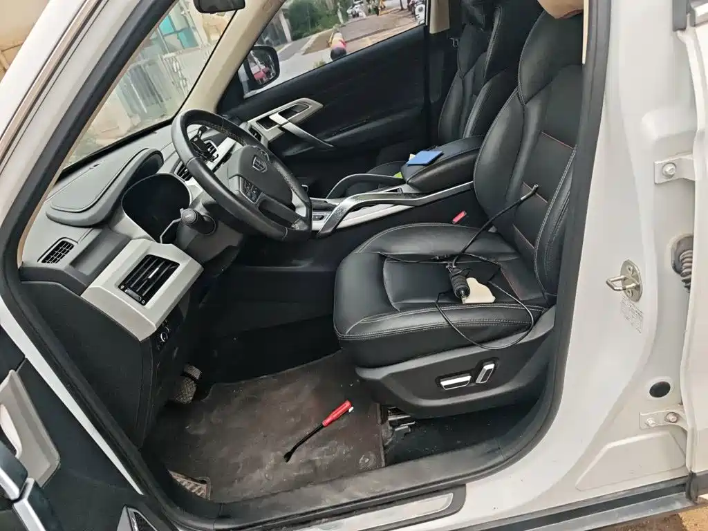 Geely Boyue — миниатюра 8
