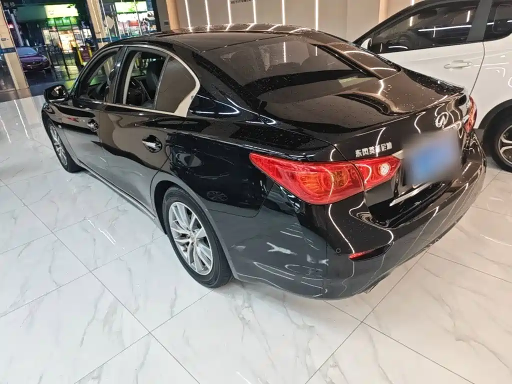 Infiniti Q50L — миниатюра 5