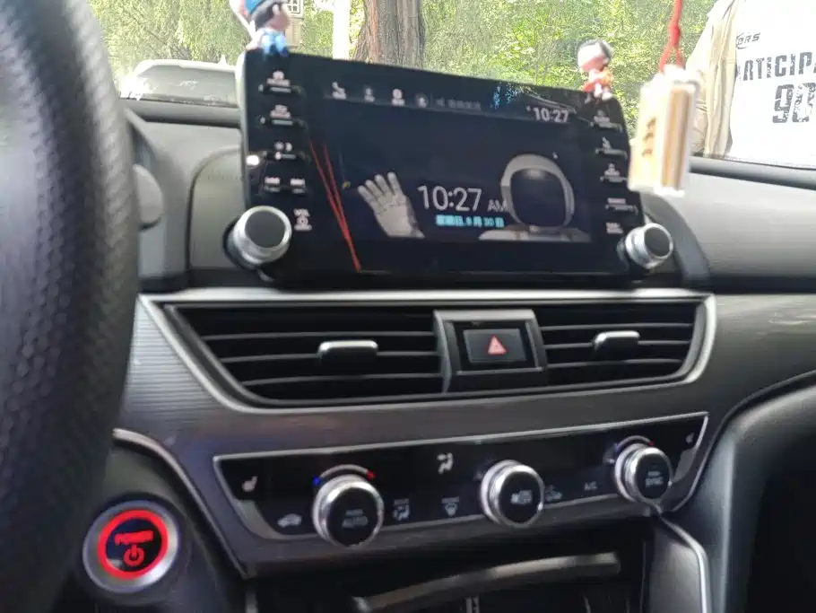 Honda Accord — миниатюра 13