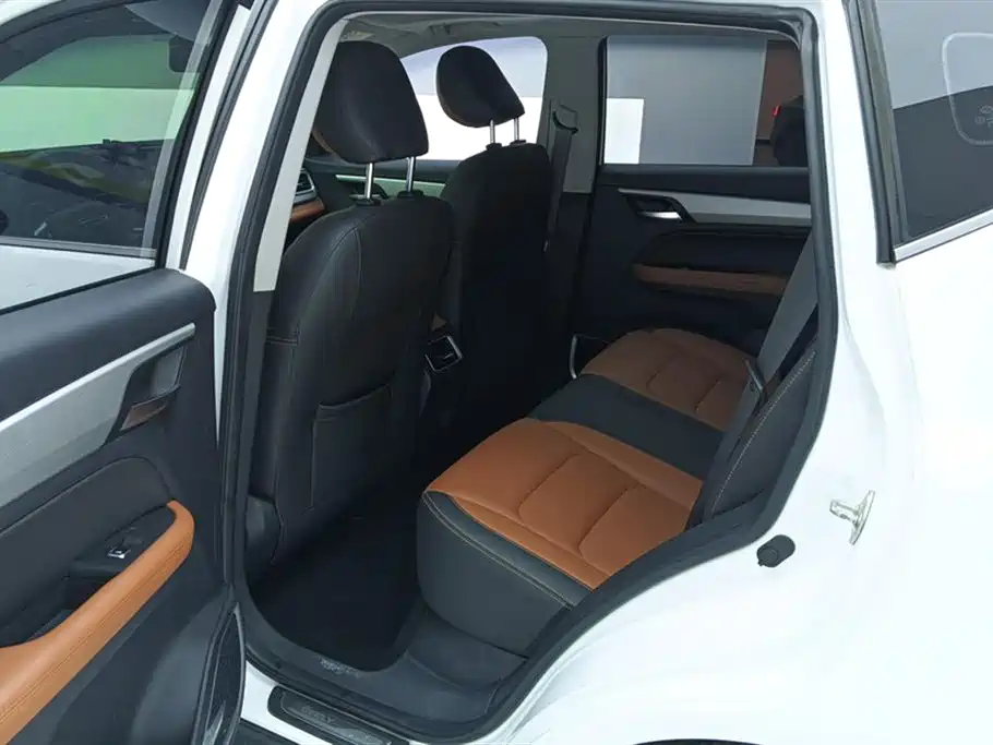 GEELY AUTOMOBILE VISION X6