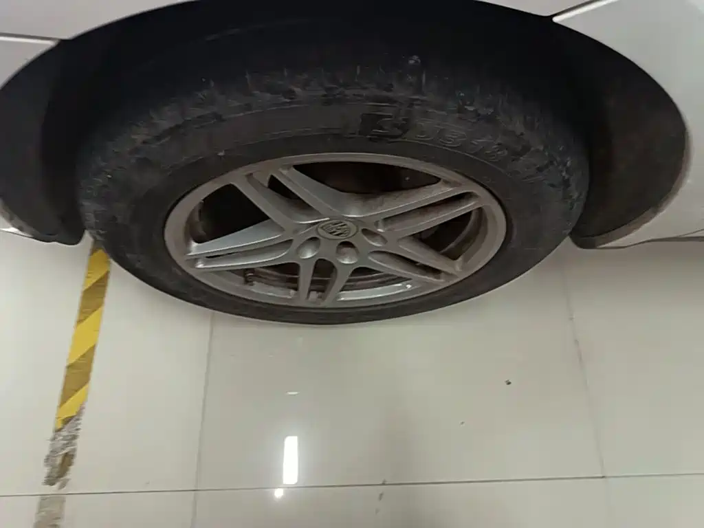 Porsche Macan — миниатюра 23