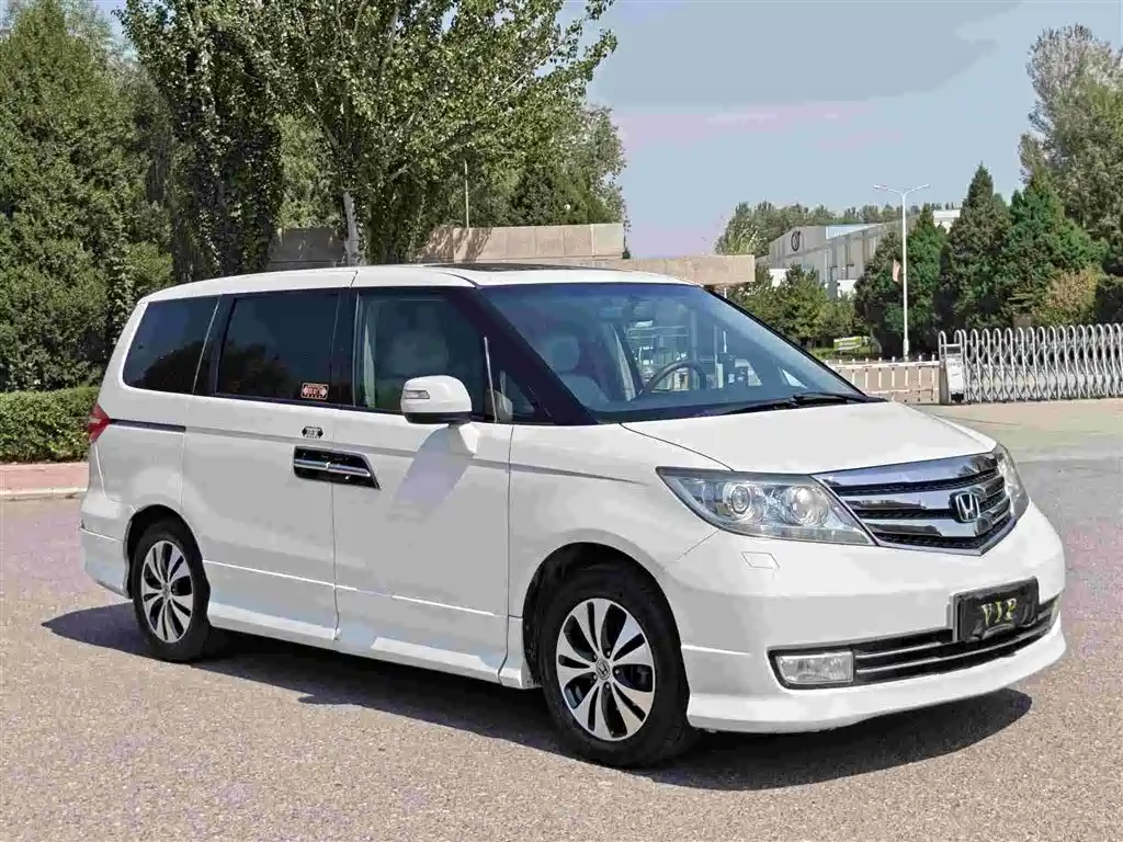 Honda Elysion — миниатюра 3