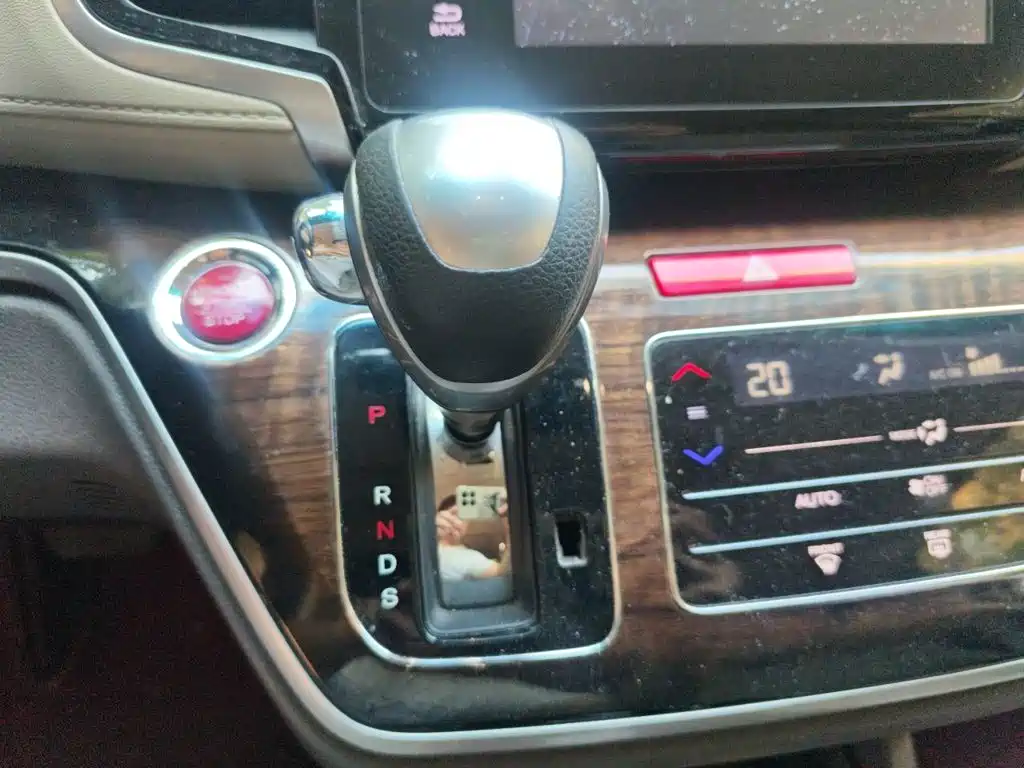 Honda Odyssey — миниатюра 10