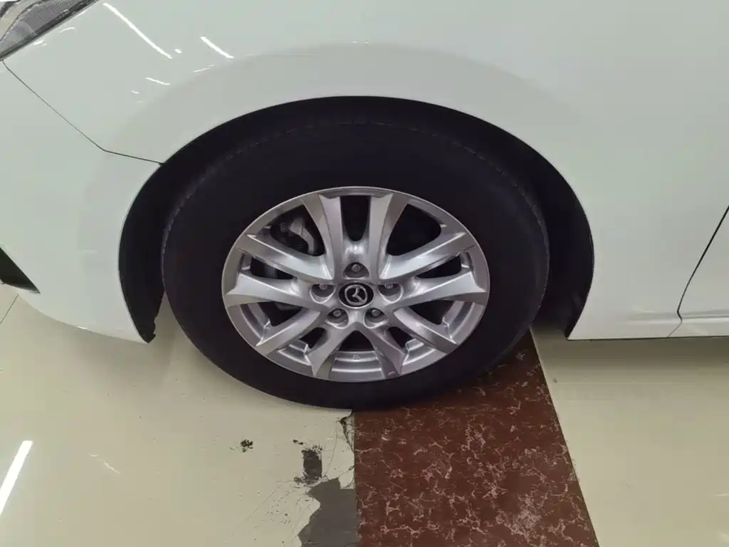Mazda 3 Axela — миниатюра 23