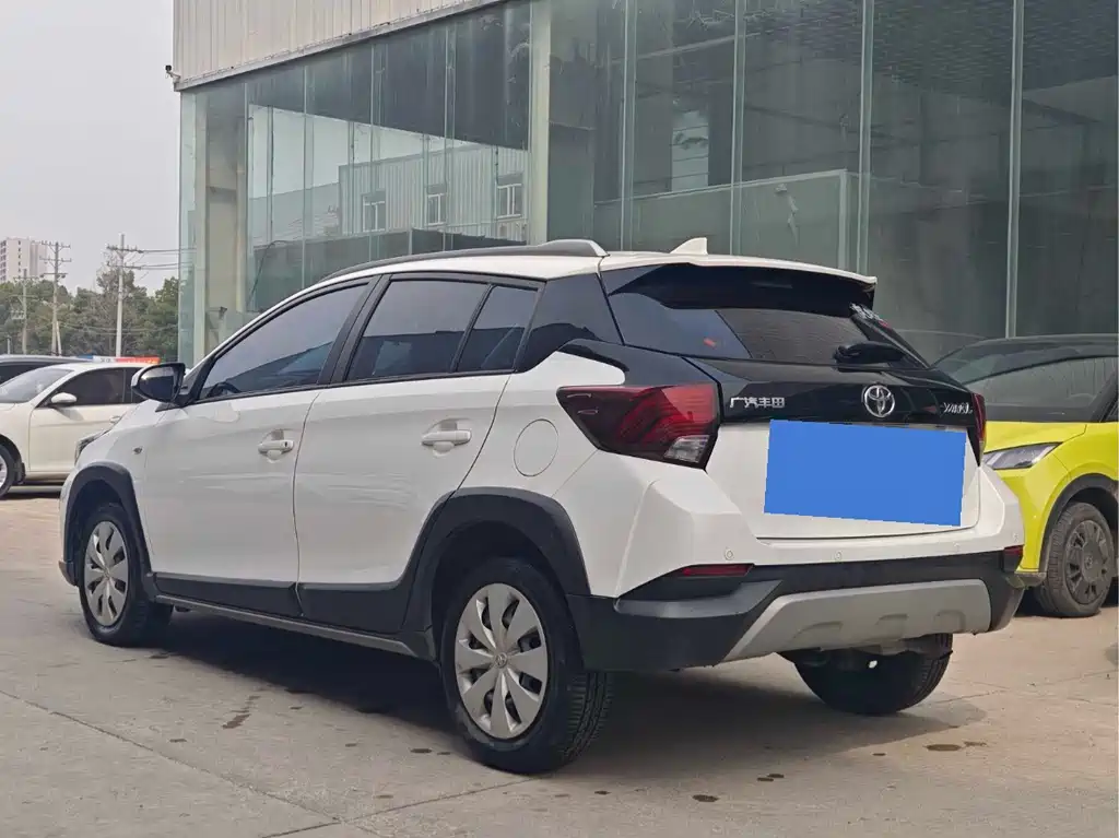 TOYOTA YARIS L ZHIXUAN