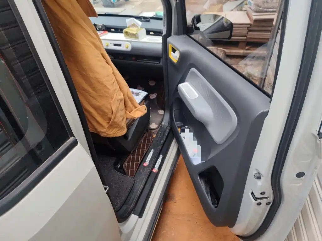 Wuling MINIEV — миниатюра 19