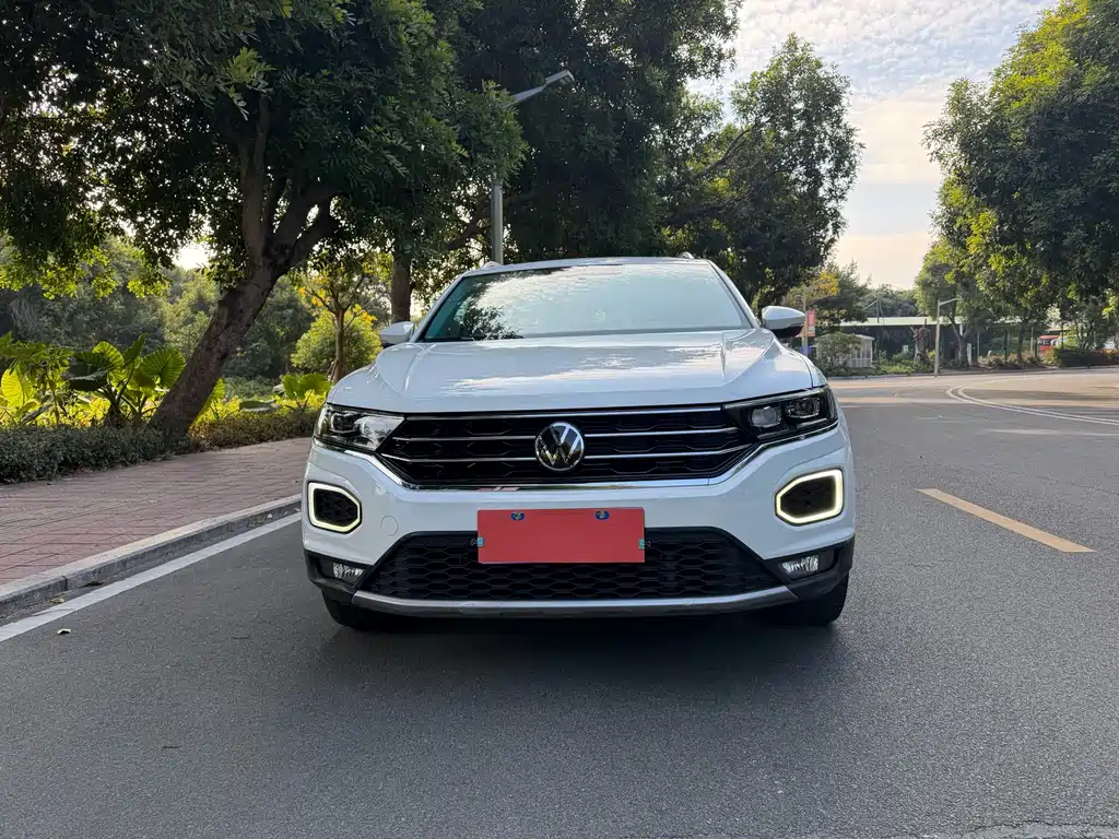 VOLKSWAGEN T ROC EXPLORING SONGS