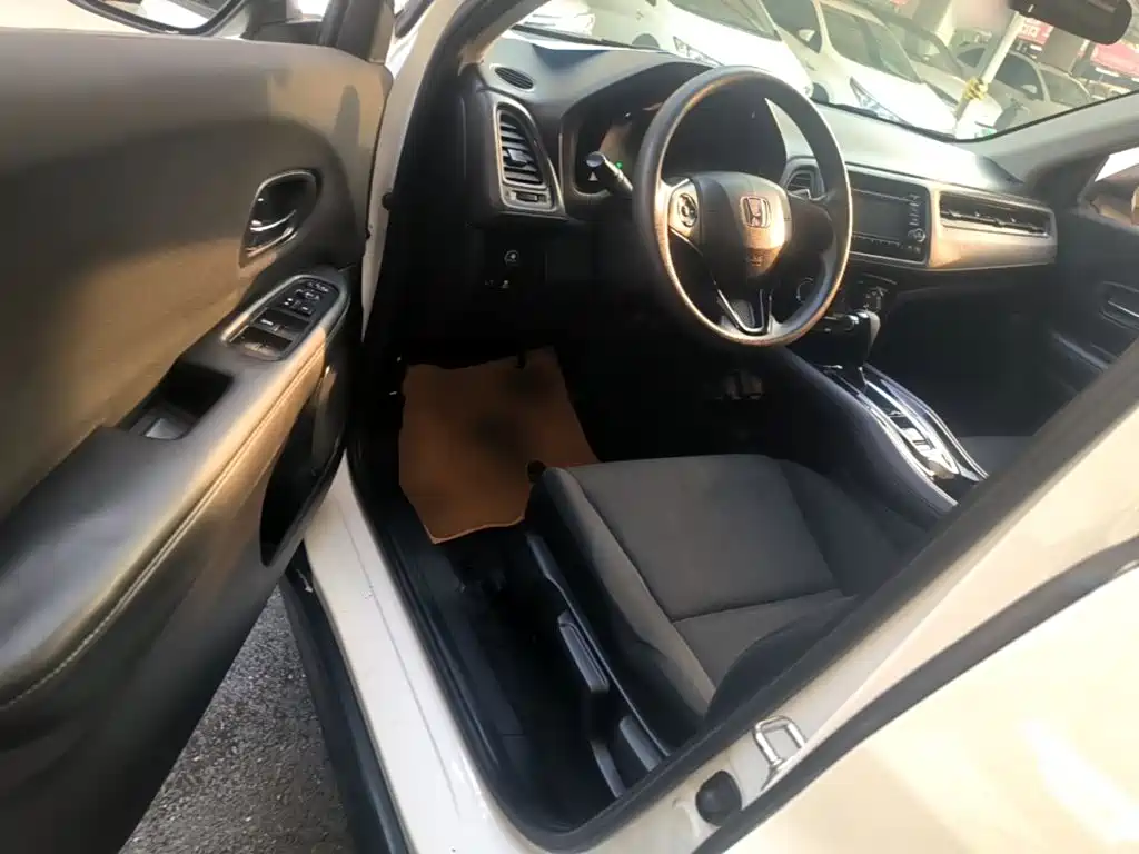Honda Vezel — миниатюра 16