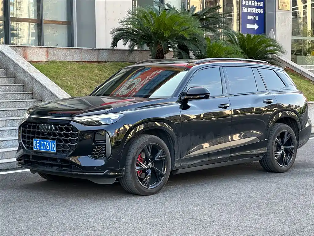 Audi Q6 2024