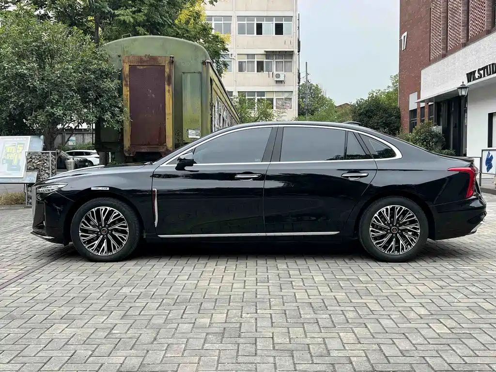 Hongqi Hongqi H5 — миниатюра 9