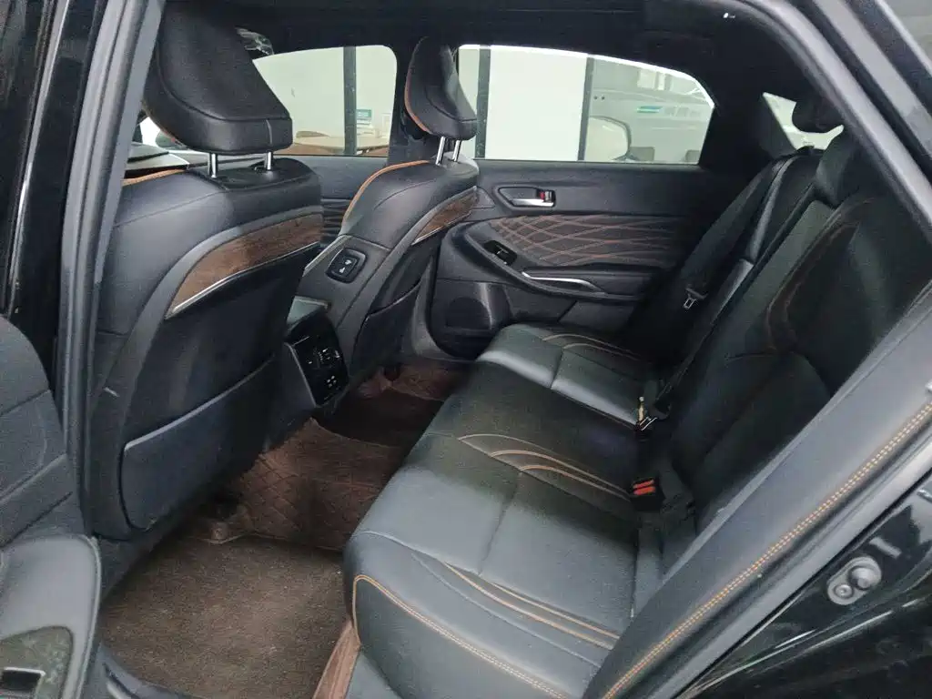 Toyota Avalon — миниатюра 9