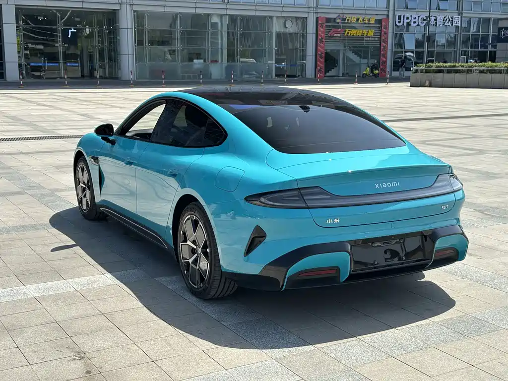 XIAOMI CAR XIAOMI SU7