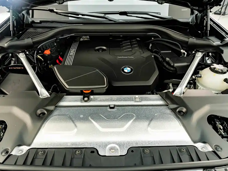 BMW X3 — миниатюра 24