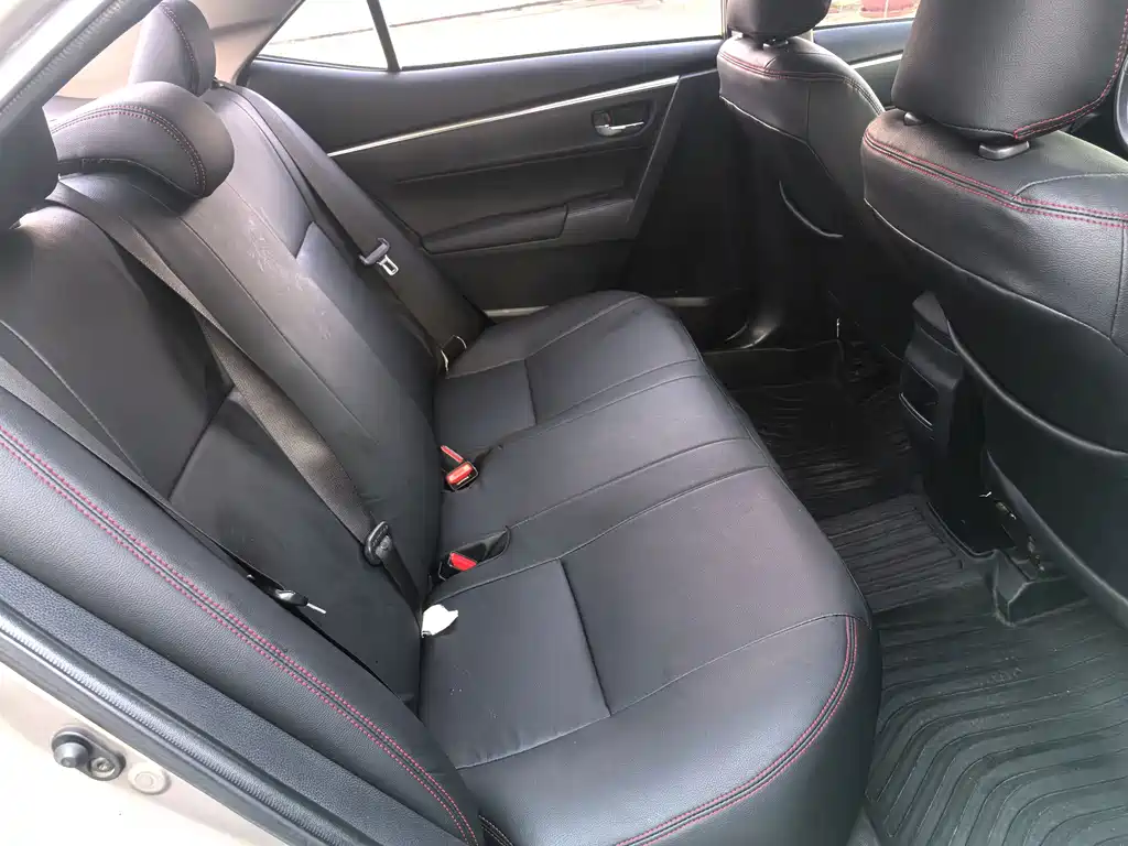Toyota Corolla — миниатюра 11