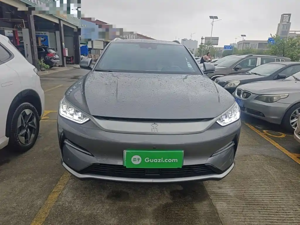 BYD PLUS New Energy — миниатюра 3