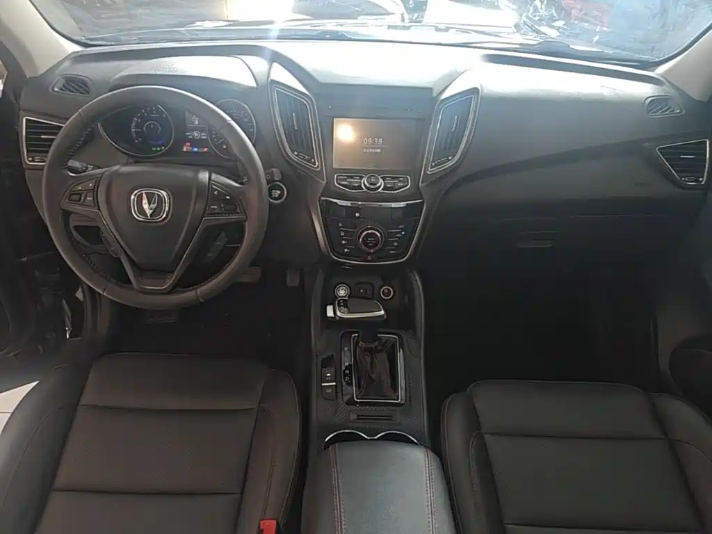 Changan CS75 — миниатюра 10