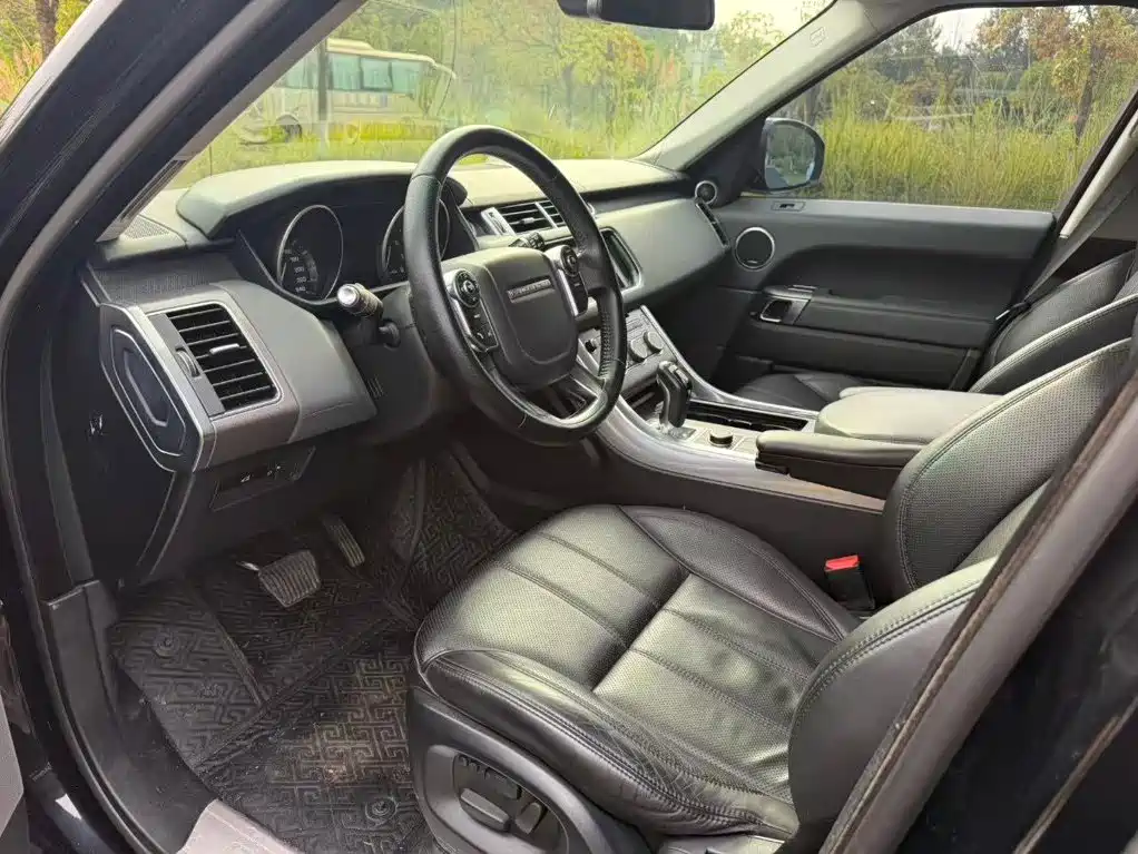 Land Rover Sport — миниатюра 4