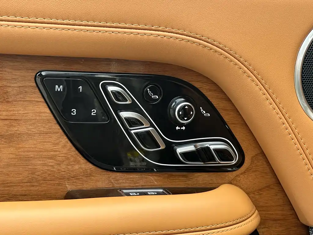 Land Rover Range Rover 2020 3.0 L6 Long Wheelbase