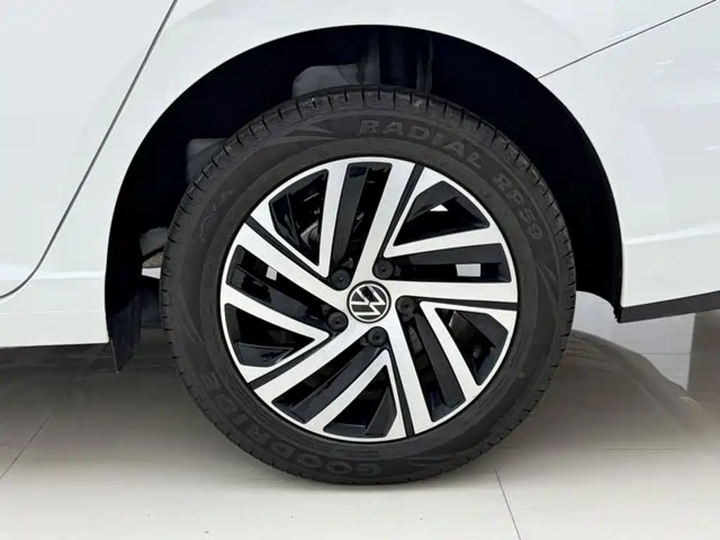 Volkswagen Lavida — миниатюра 15