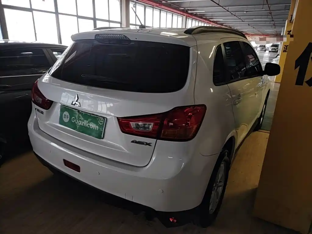Mitsubishi ASX — миниатюра 7
