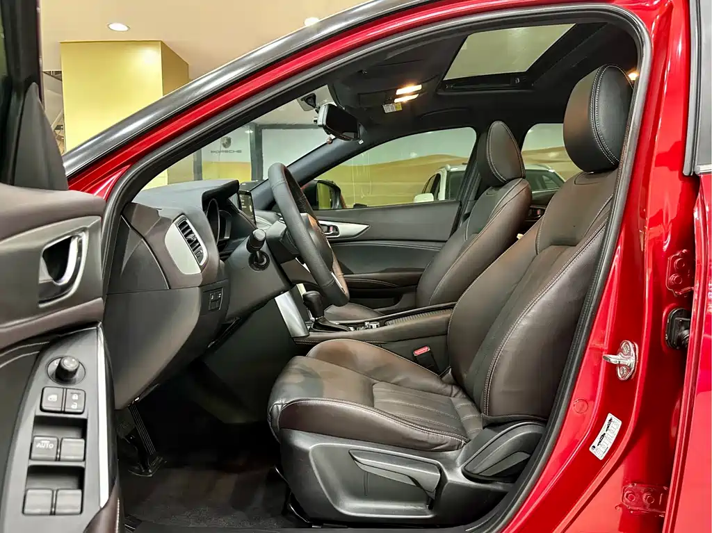 Mazda CX-4 — миниатюра 8