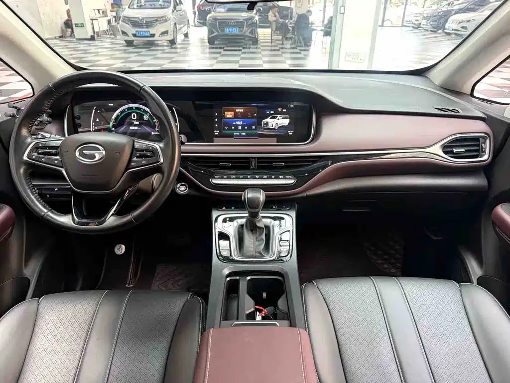 GAC Motor Trumpchi M6 — миниатюра 8