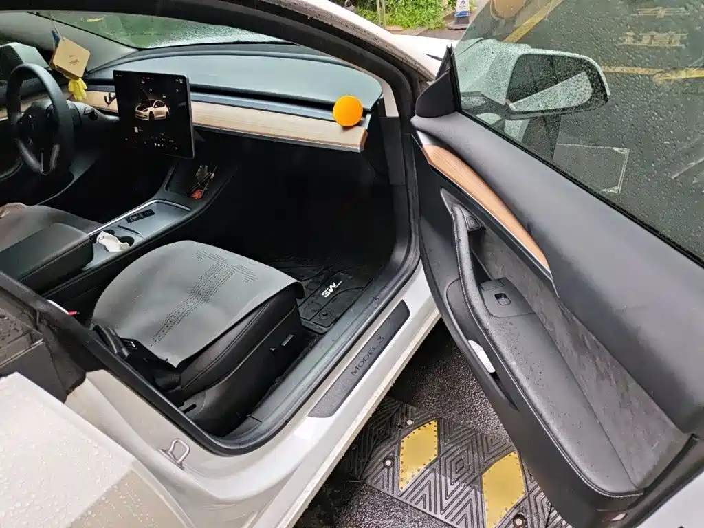 Tesla Model 3 — фотографии объявления, Фото 21