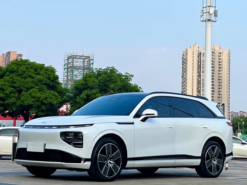 XPeng G9