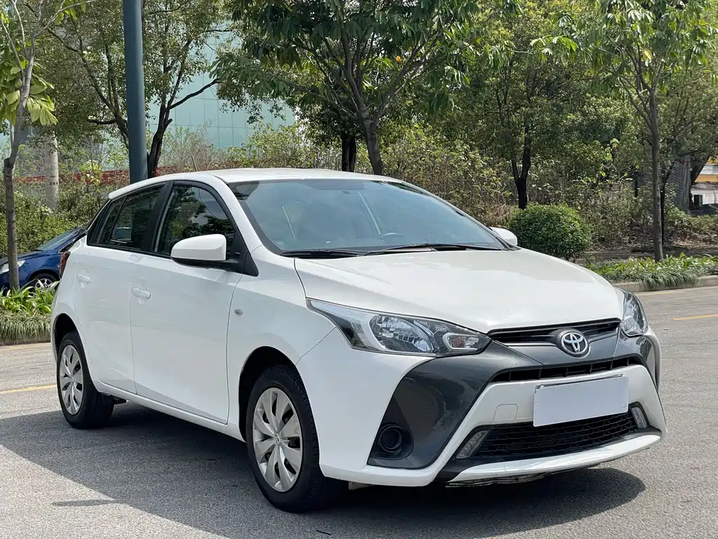 TOYOTA YARIS L ZHIXUAN
