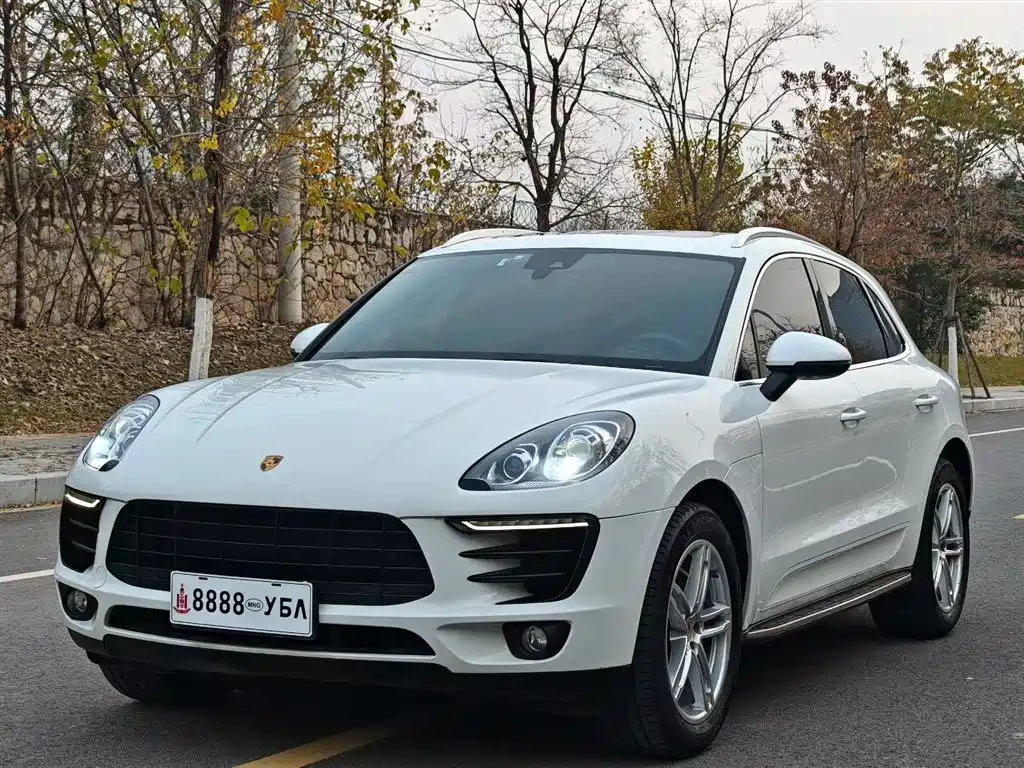 Porsche Macan 2016