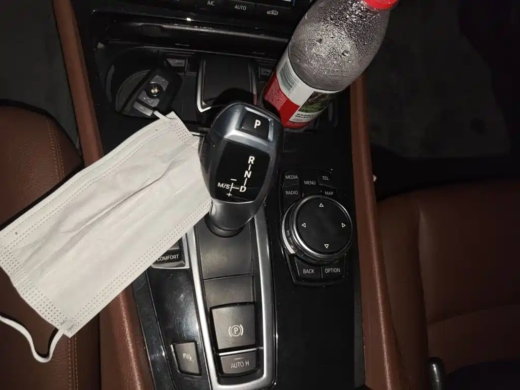BMW 5 Series GT — миниатюра 10