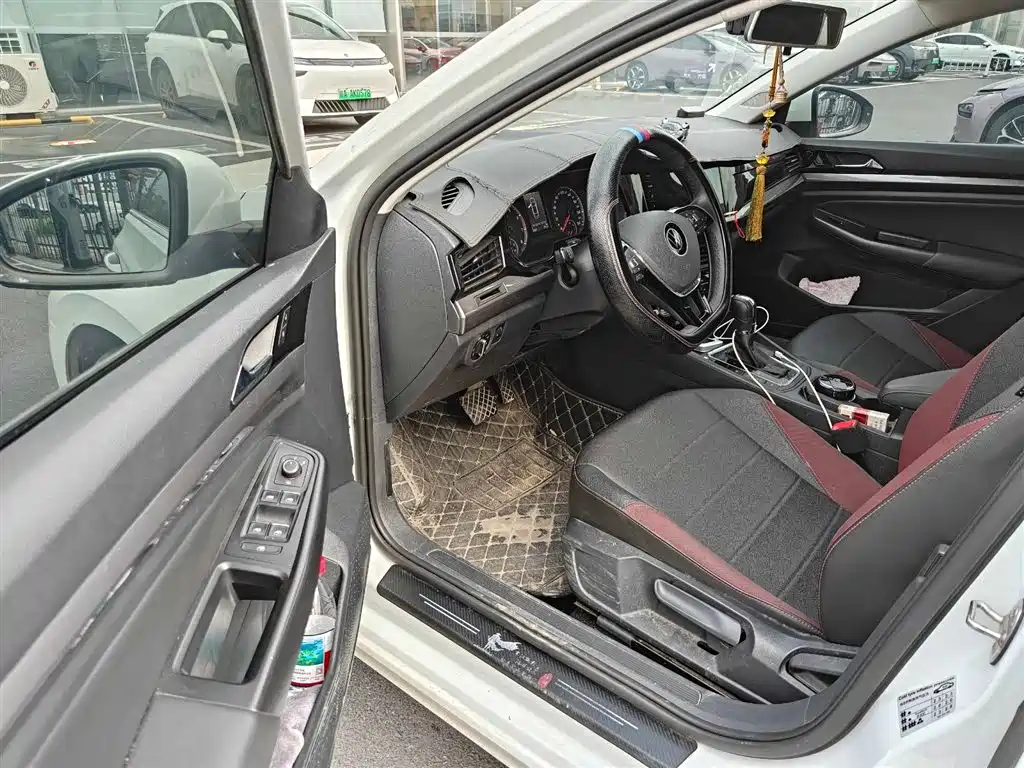Volkswagen Bora 2021 280TSI DSG Elite Smart Connect