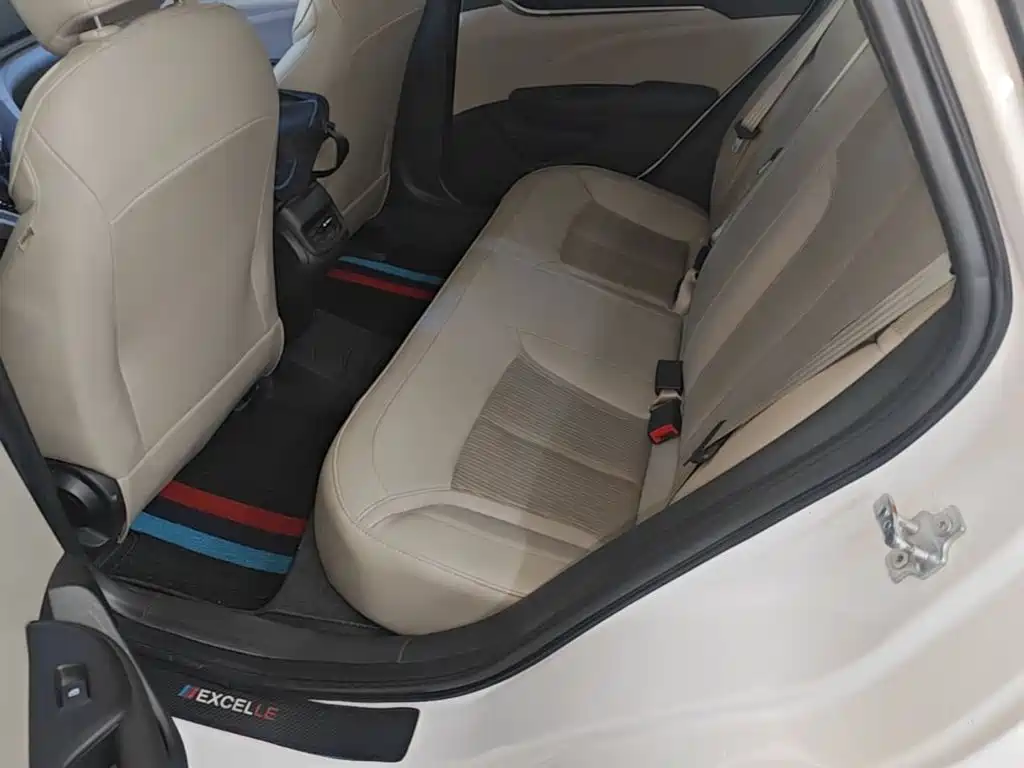 Buick Excelle — миниатюра 17