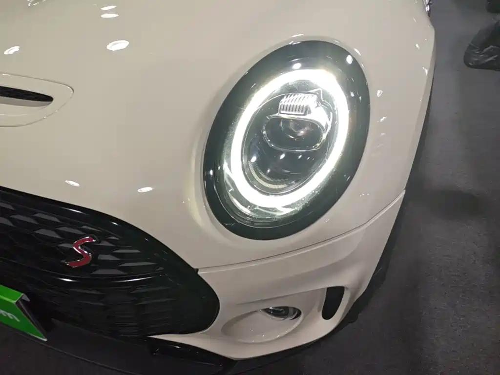MINI Mini Clubman — миниатюра 24