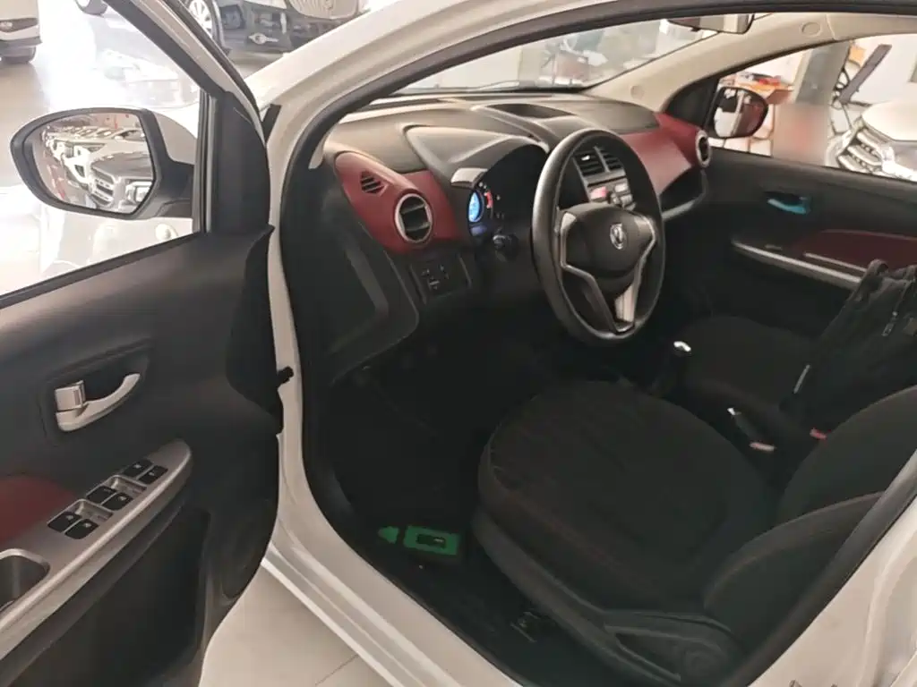 Changan BenBen — миниатюра 16