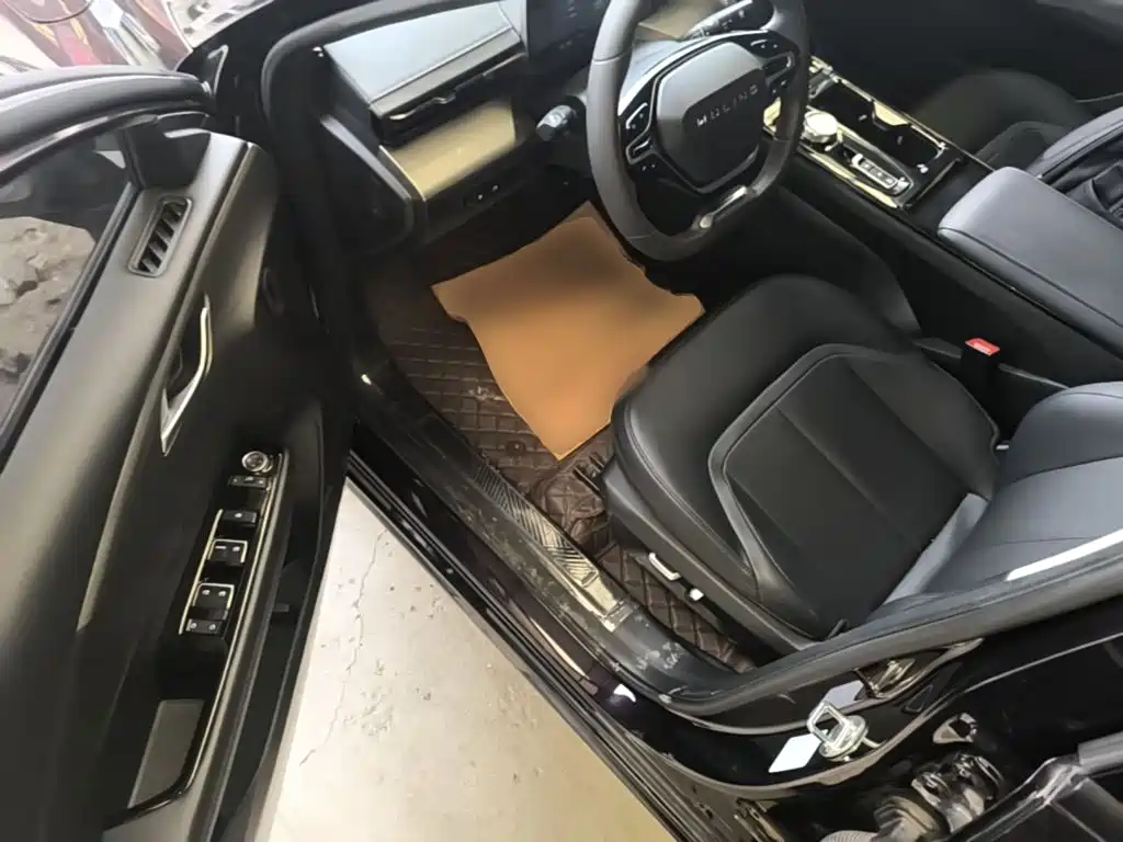 Wuling Xingguang — миниатюра 16