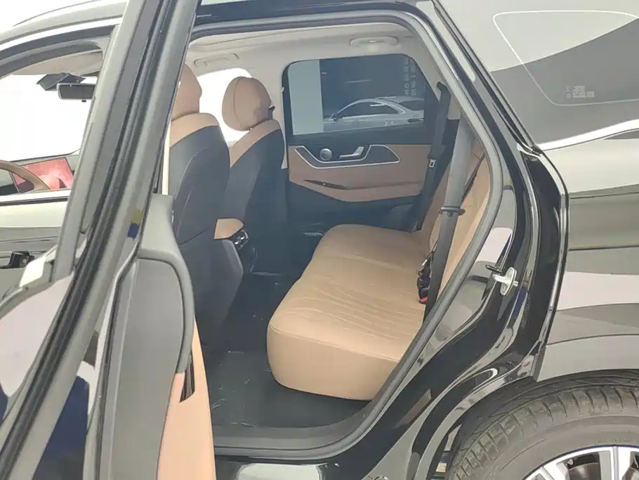 Chery Tiggo 8L — миниатюра 11