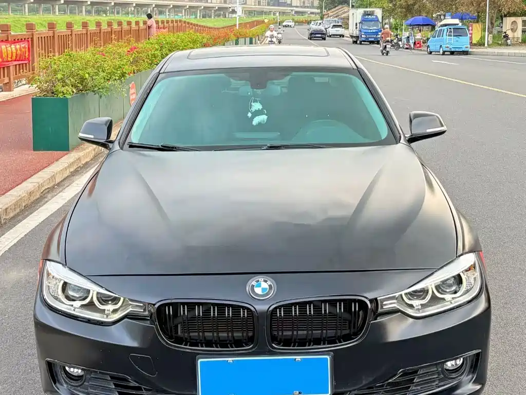 BMW 3 Series 3 2013 320i Sport