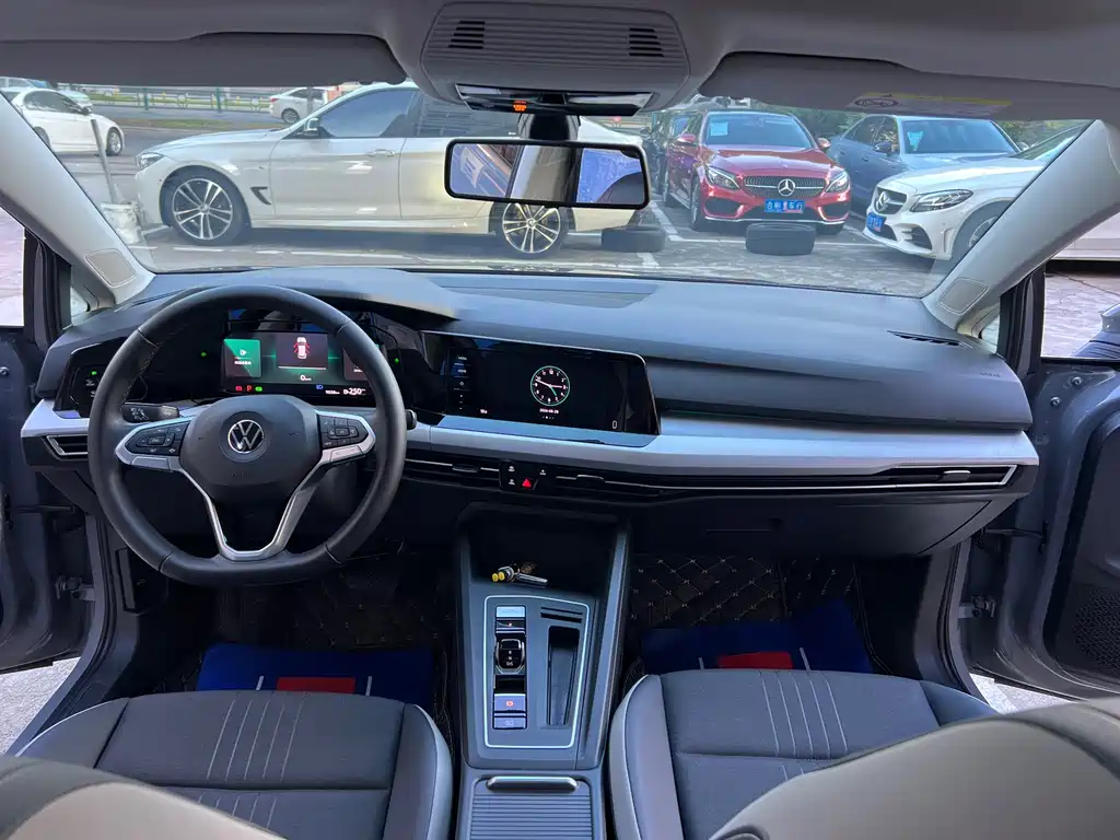 Volkswagen Golf — миниатюра 14