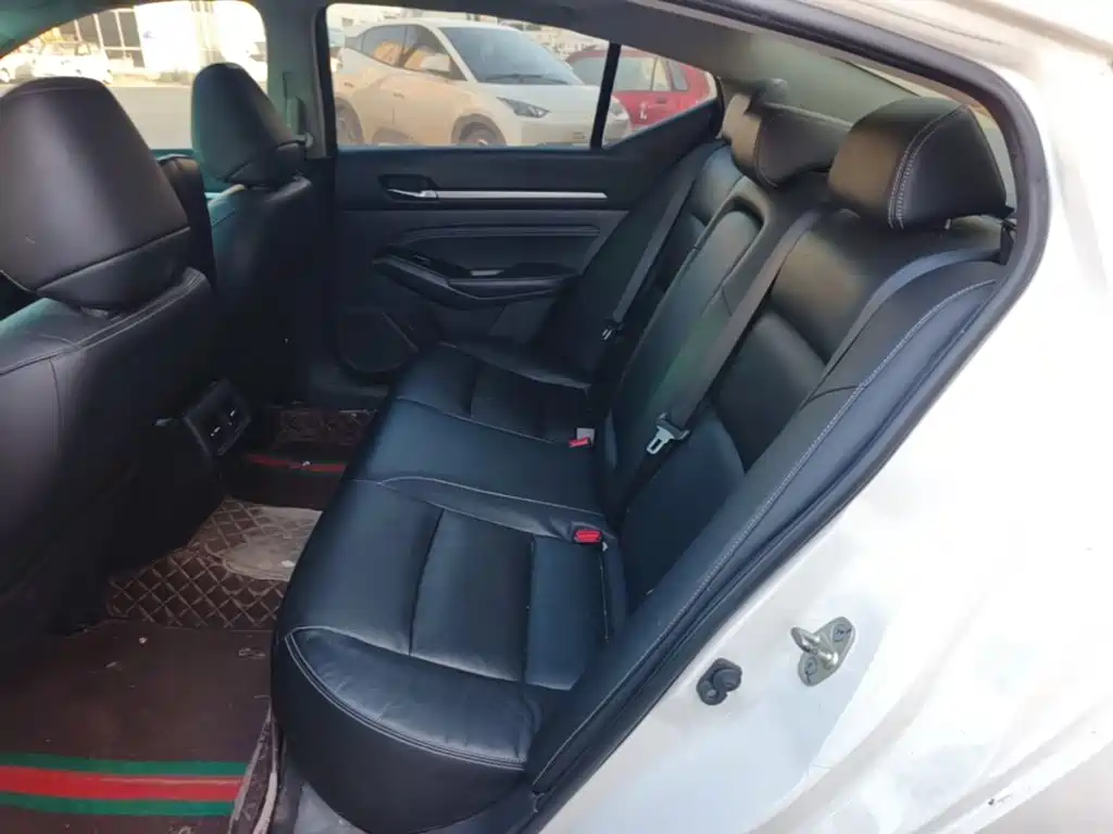 Nissan Teana — миниатюра 17