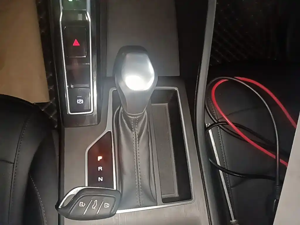 Roewe i5 — миниатюра 14