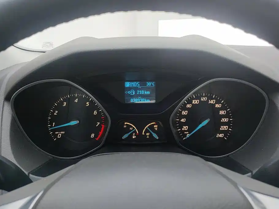 Ford Focus — миниатюра 14