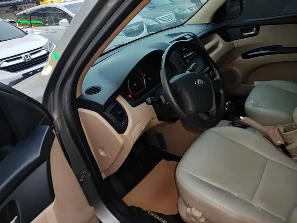 Kia Sportage — миниатюра 16