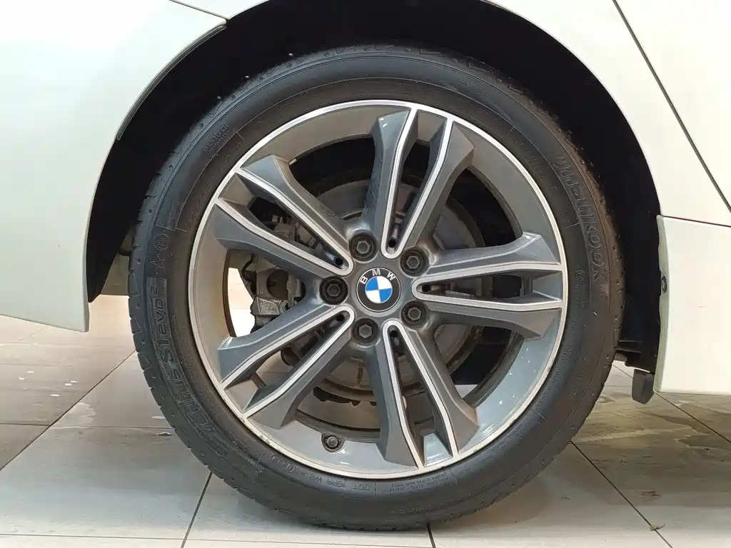 BMW 1 Series — миниатюра 30