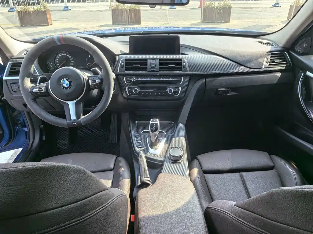 BMW 3 Series — миниатюра 8