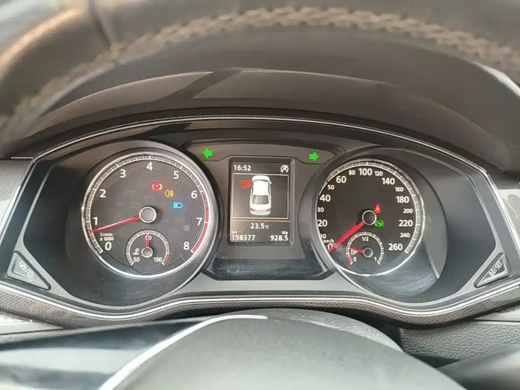 Volkswagen Passat — миниатюра 12