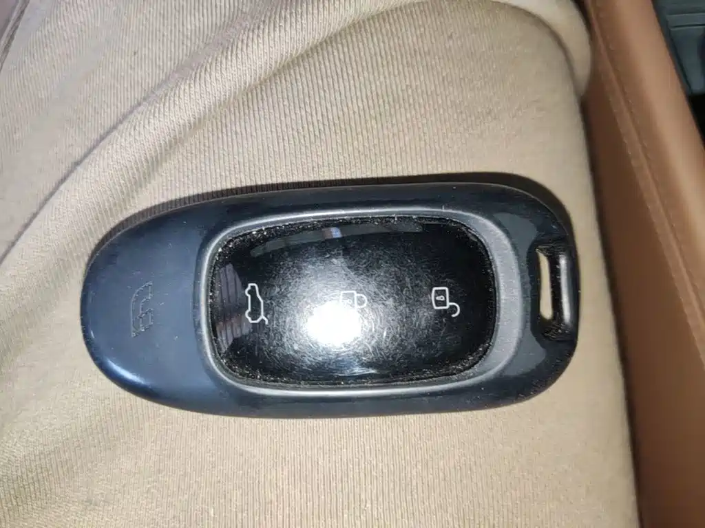 Li Auto Li ONE — миниатюра 9
